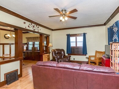 2817 61st St, Des Moines, IA 50322 - photo 6