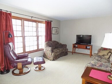 Living Rm 1