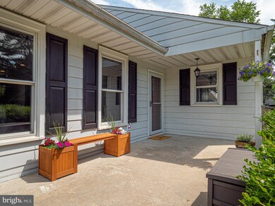 87 Conestoga Rd, Malvern, PA 19355 - photo 3