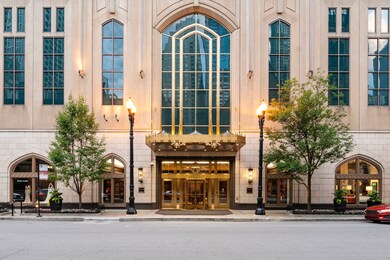 The Pinnacle unit 3704, Chicago, IL 60611 - photo 2