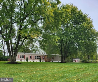 108 Shumack Ct, Bunker Hill, WV 25413 - photo 7