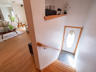 54 Avenue C, Bayonne, NJ 07002 - photo 4