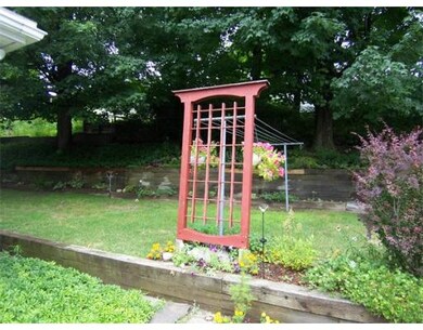 185 Nonotuck St, Florence, MA 01062 - photo 4