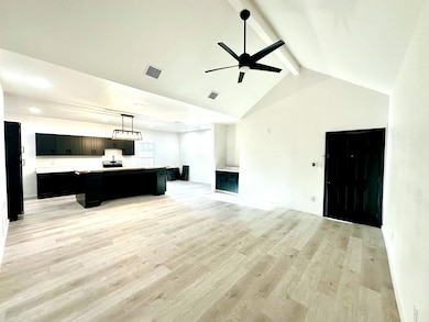 2617 47th St, Lubbock, TX 79413 - photo 3