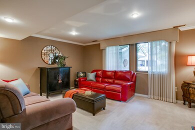 9107 Goldamber Garth, Columbia, MD 21045 - photo 5