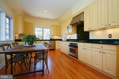 4645 N Dittmar Rd, Arlington, VA 22207 - photo 7