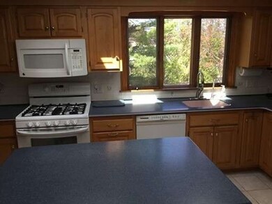 28 Gleason Rd, Northampton, MA 01060 - photo 6