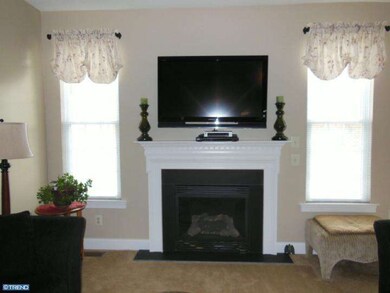 307 Bainbridge Ln, Lansdale, PA 19446 - photo 3