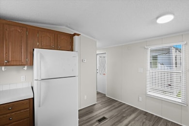 22600 Middlebelt Rd unit D06, Farmington Hills, MI 48336 - photo 6