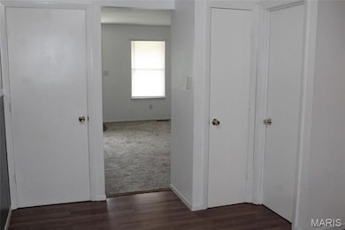 2946 Mayer Dr, Saint Charles, MO 63301 - photo 4