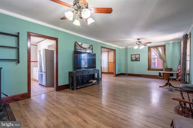 205 W 6th St, Boyertown, PA 19512 - photo 4