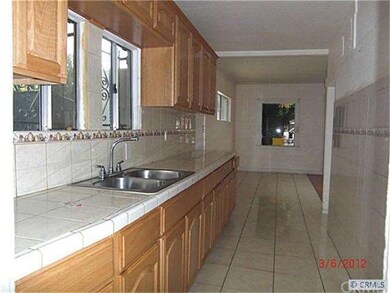 Kitchen to Dining Room