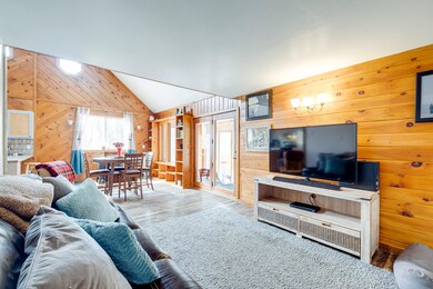 137 Valley Rd, Raymond, ME 04071 - photo 7