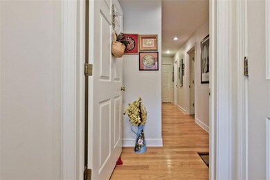 3 Foxglove Ct, Yarmouth, ME 04096 - photo 2