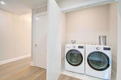 1000 Ovation Way unit 420, Newport, KY 41071 - photo 5