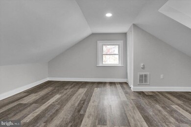 108 N 3rd St, Reading, PA 19601 - photo 7