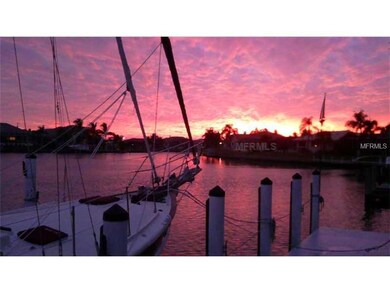 Waterfront - MAGNIFICENT SUNSET VIEWS