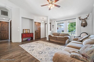 006-3020EastBurgundyTrail-PostFalls-ID-8