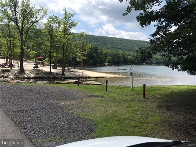 27 Iroquois Cir, Hazleton, PA 18202 - photo 6