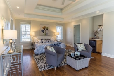 772 S Fairview Ave, Elmhurst, IL 60126 - photo 2