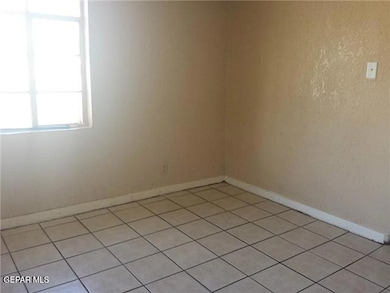 2201 Tremont Ave unit B, El Paso, TX 79930 - photo 7