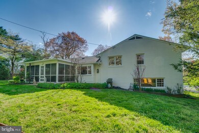 1047 Clover Dr, McLean, VA 22101 - photo 7