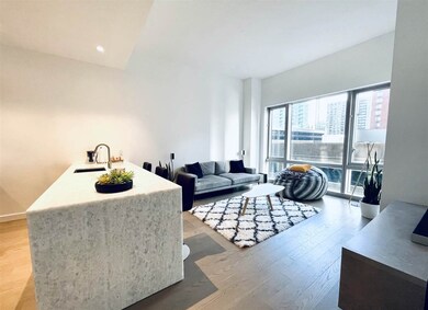 75 Park Ln S unit 423, Jersey City, NJ 07310 - photo 4