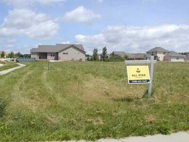 300 N Bergamont Blvd, Oregon, WI 53575 - photo 3