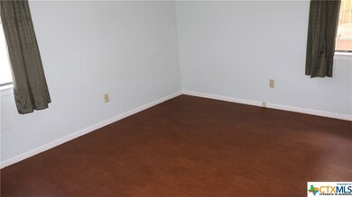 1103 Victoria Cir, Copperas Cove, TX 76522 - photo 4