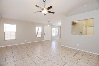 003-photo-living-room-7418117