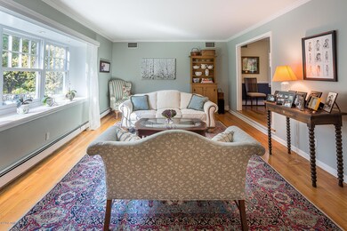 15 Cat Rock Rd Cos Cob CT-1