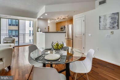 The Crescent unit 710, Silver Spring, MD 20910 - photo 4