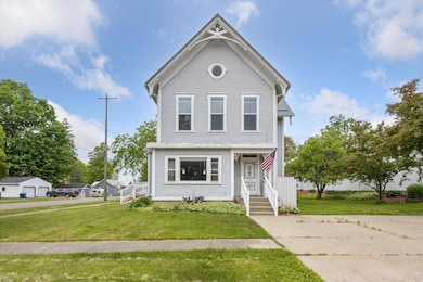 03-501-N-Lincoln-St-Stanton-MI-48888-Win