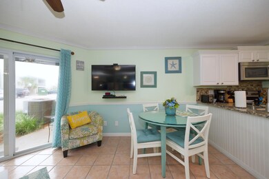 Gulfview 102 - Dining 1