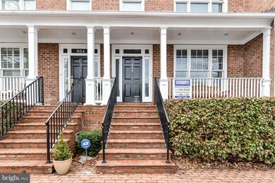 956 N Washington St, Alexandria, VA 22314 - photo 2