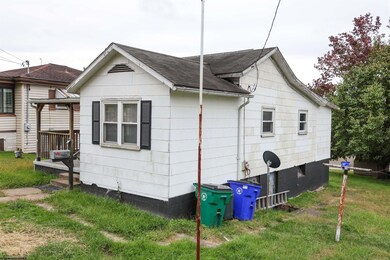 8264 Powell Ave, Stonewood, WV 26301 - photo 4