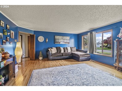 3250 Maple St, Longview, WA 98632 - photo 6