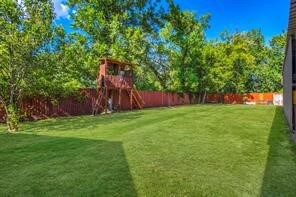 2302 Hoskins Dr, Houston, TX 77080 - photo 7