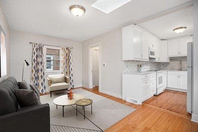 513 Hill St, Three Rivers, MI 49093 - photo 5