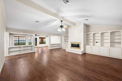 222 Collins St, Corsicana, TX 75109 - photo 6