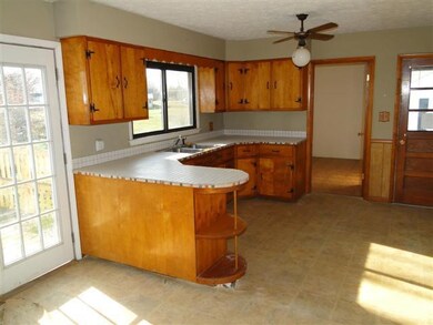 630 Bellows Mill Rd, Harrodsburg, KY 40330 - photo 6