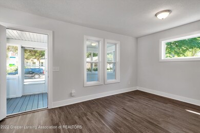 07-415-N-Magnolia-Ave-WindowStill-Real-E