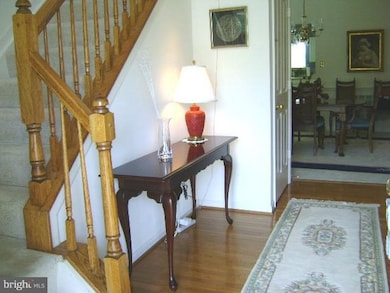 2423 Kemper Rd, Crofton, MD 21114 - photo 4