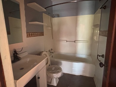 1621 S Madison St, Enid, OK 73701 - photo 6