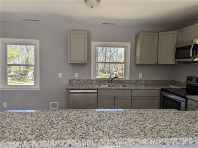 9122 E Patrick Henry Rd, Ashland, VA 23005 - photo 6