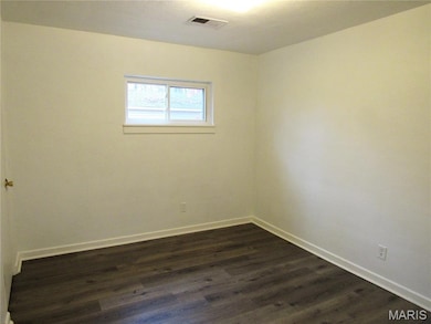 1122 East Dr, Cottage Hills, IL 62018 - photo 6