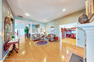 139 Eleanor Rd, Manchester, NJ 08759 - photo 5