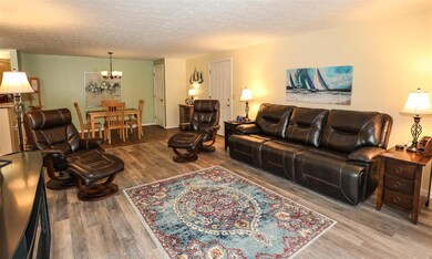 491 Mammoth Rd unit 6, Londonderry, NH 03053 - photo 6