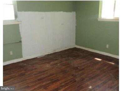 621 Columbia Ave, Lindenwold, NJ 08021 - photo 2