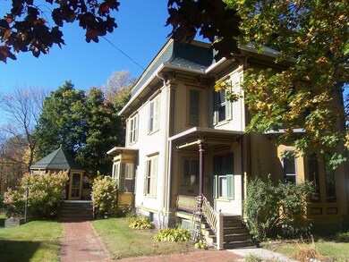 23 Pine St, Mechanic Falls, ME 04256 - photo 5